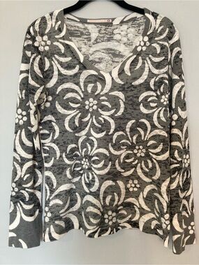 Before+Again Floral V-Neck Long Sleeve Top Gray/White sz S